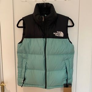 North Face NWT Retro Down Vest